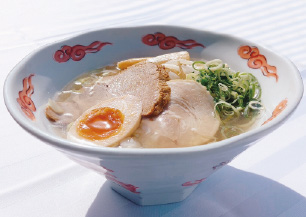 白ラーメンとミニ五目チャーハン