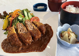 下北牛ミンチカツセット